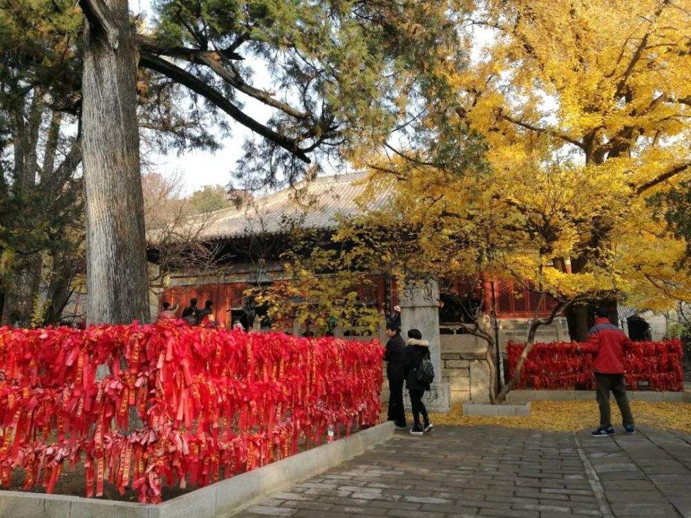 紅螺寺可以求姻緣符 紅螺寺除了求姻緣還能求什麽