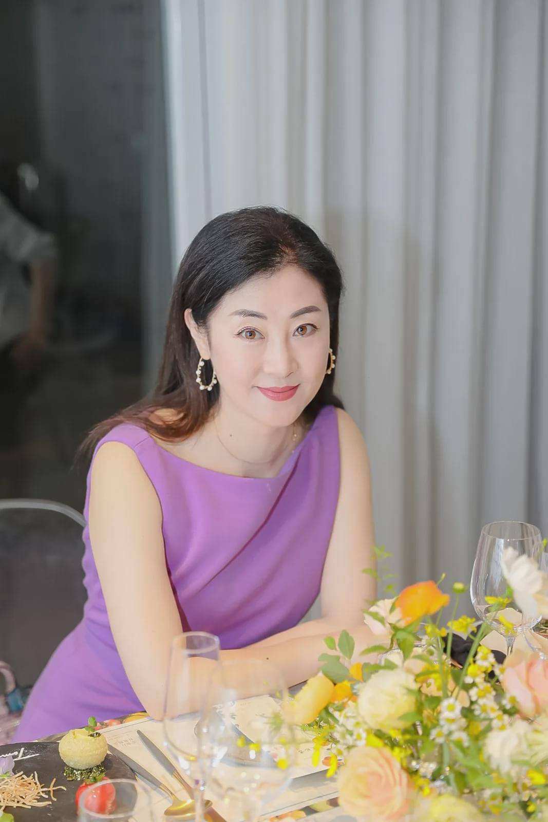 關於陳詩嫿和符海洋的姻緣有多少的信息