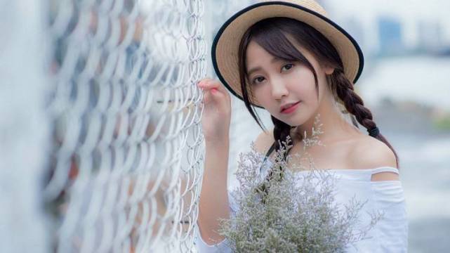 怎樣撩女生讓她心動 怎樣撩女生讓她心動句子