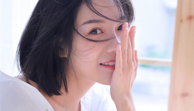 怎樣才能抓住一個女人的心和弱點的簡單介紹