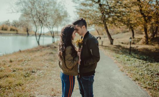 男朋友被自己作沒了怎麽挽廻 男人一旦對你心寒了還能挽廻嗎